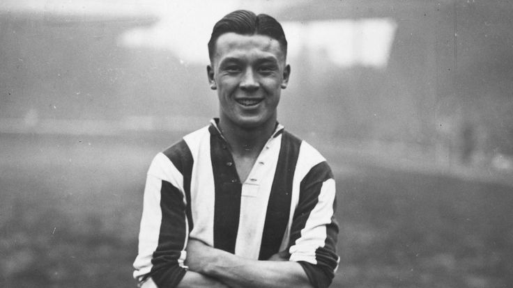 2nd February 1936: Luton Town Football Club's half back, Frank Soo.