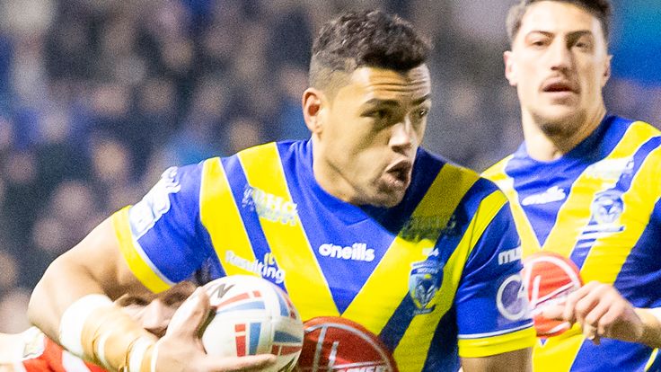 Picture by Allan McKenzie/SWpix.com - 06/02/2020 - Rugby League - Betfred Super League - Warrington Wolves v St Helens - Halliwell Jones Stadium, Warrington, England - Luther Burrell.