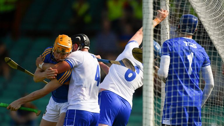 Photography offers crucial views of defining sporting moments