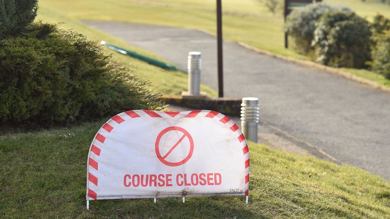 Course closed sign