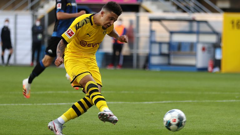 Jadon Sancho makes it 6-1