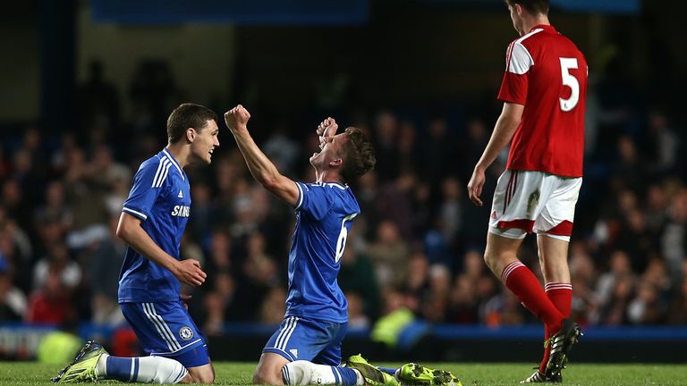 Andreas Christensen celebrates with Jordan Houghton after the FA Youth Cup final in 2014 