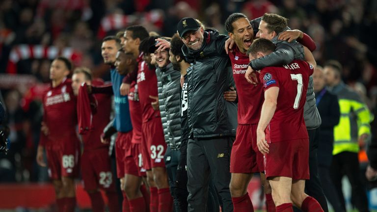 LIVERPOOL, ENGLAND - MAY 07: Liverpool manager Jurgen Klopp celebrates with his players the UEFA Champions League Semi Final second leg match between Liverpool and Barcelona at Anfield on May 7, 2019 in Liverpool, England. (Photo by Visionhaus/Getty Images) *** Local Caption *** Jurgen Klopp