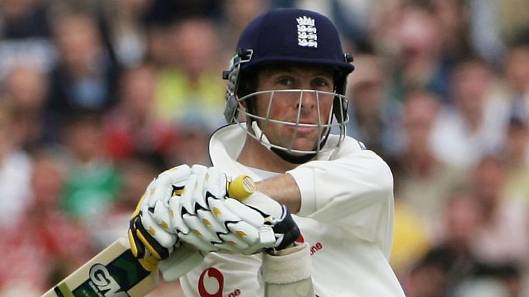 BIRMINGHAM, UNITED KINGDOM - AUGUST 04: Marcus Trescothick of England hits out during day one of the Second npower Ashes Test match between England and Australia at Edgbaston on August 4, 2005 in Birmingham, England.  (Photo by Tom Shaw/Getty Images) *** Local Caption *** Marcus Trescothick