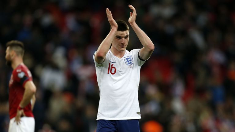 England&#39;s Declan Rice applauds supporters after the UEFA Euro 2020 Group A qualification football match between England and Czech Republic at Wembley Stadium in London on March 22, 2019