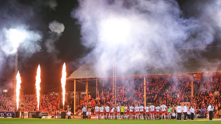 Picture by Alex Whitehead/SWpix.com - 28/09/2017 - Rugby League - Betfred Super League Semi Final - Castleford Tigers v St Helens - The Mend A Hose Jungle, Castleford, England - A General View (GV).