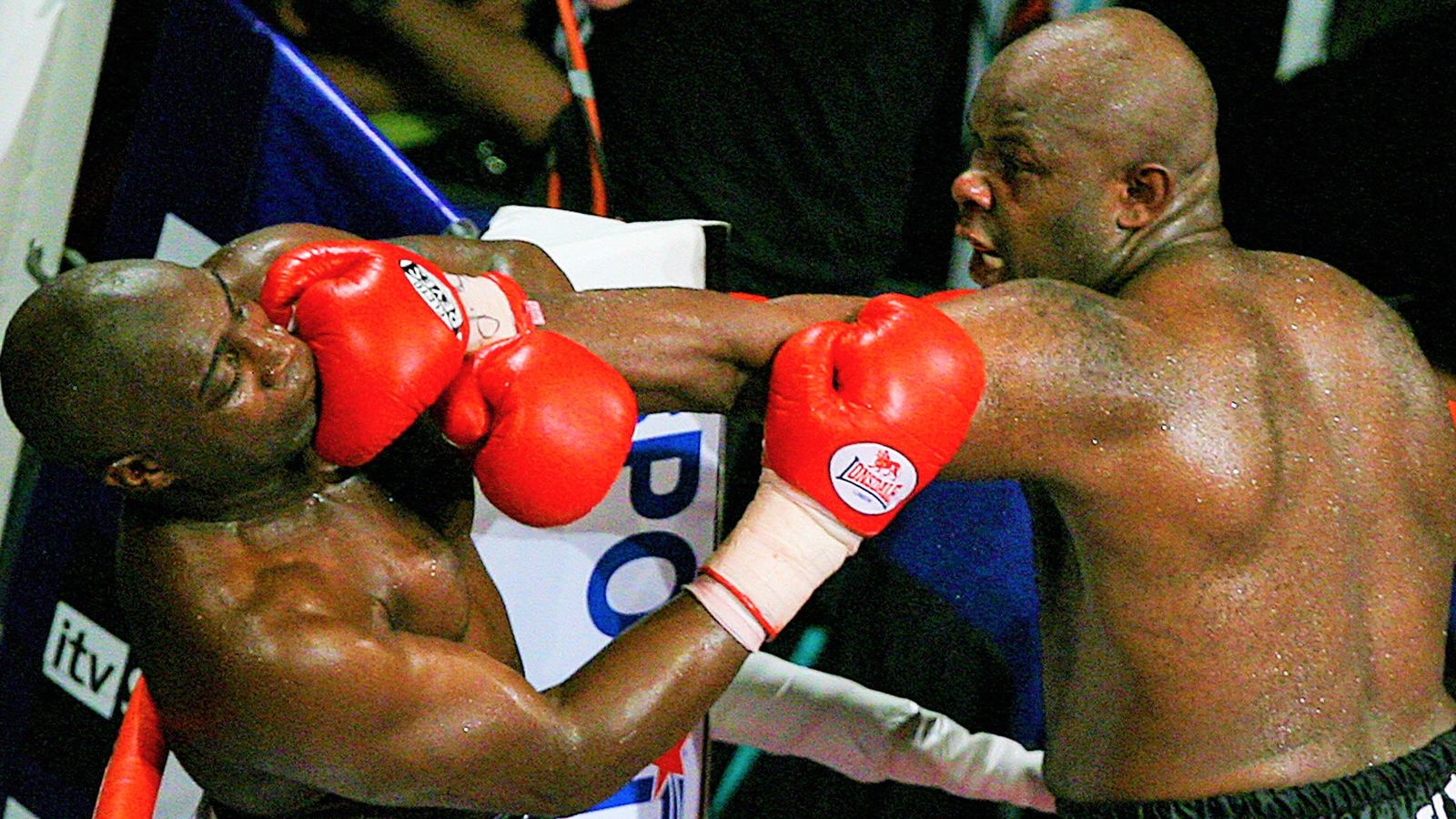 Anthony Joshua's former opponent Matt Skelton has left behind his