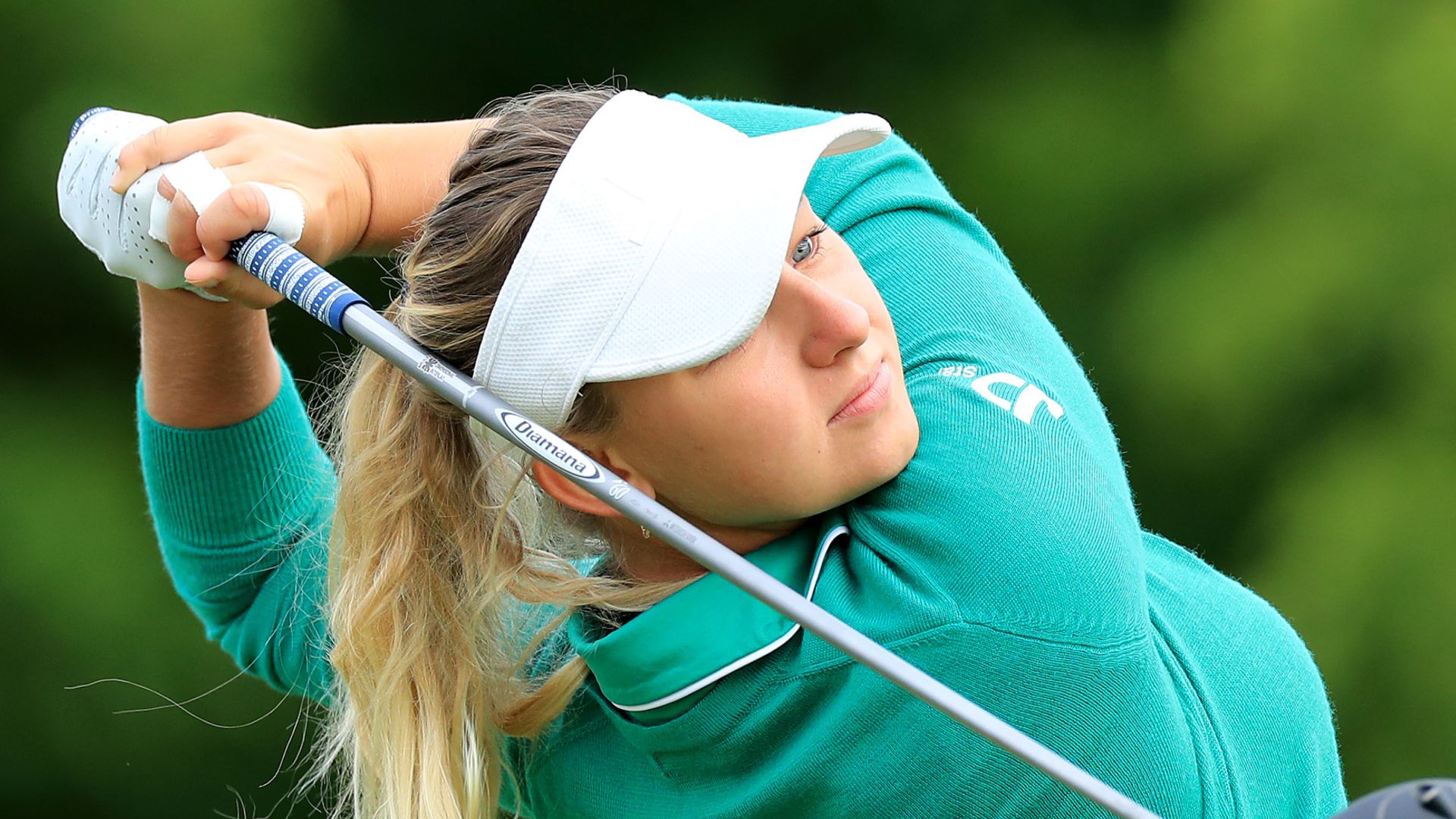 Pedersen leads in pursuit of three-peat