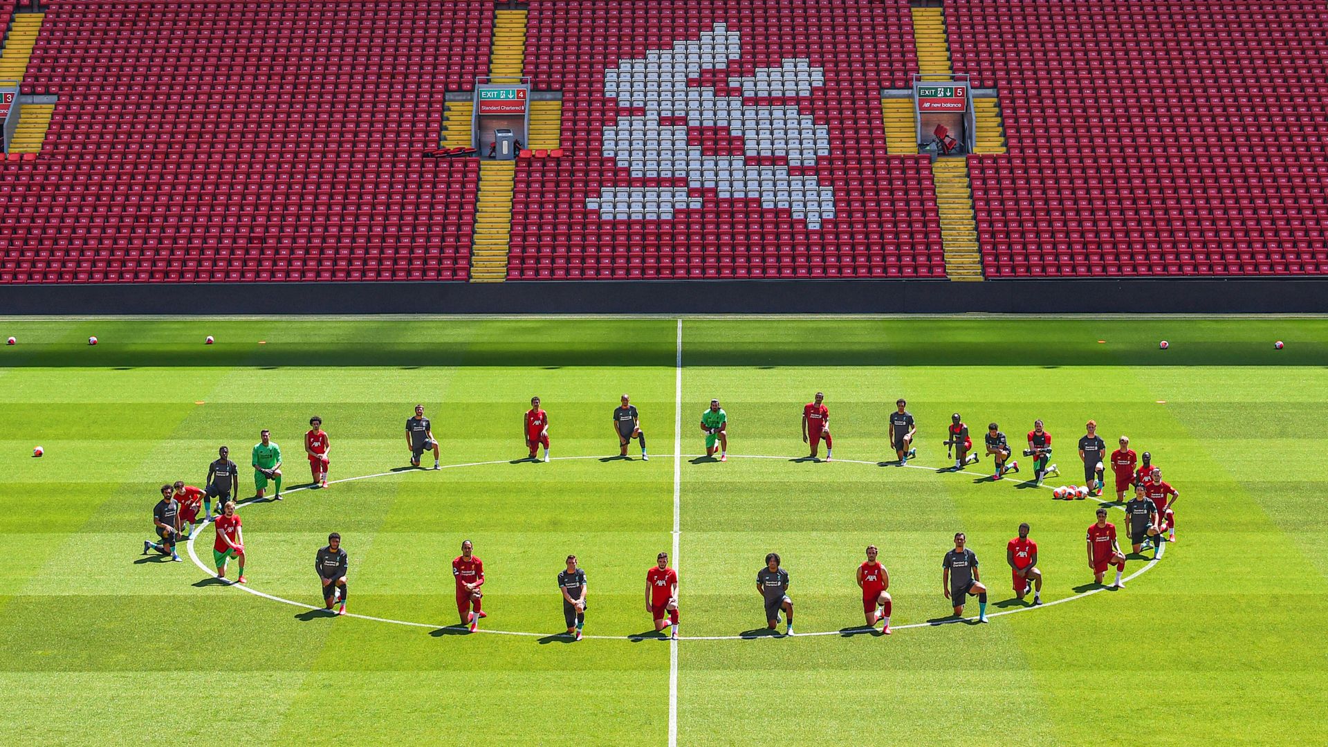 Liverpool kneel in support of George Floyd