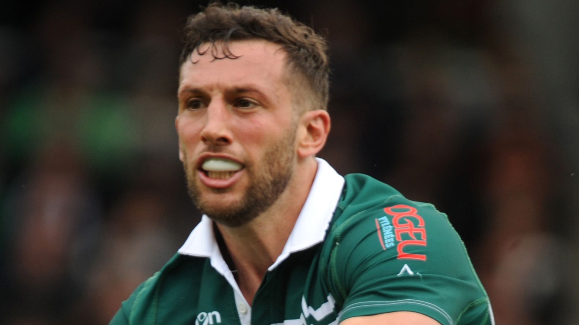 Pau sack Taylor for leaving France