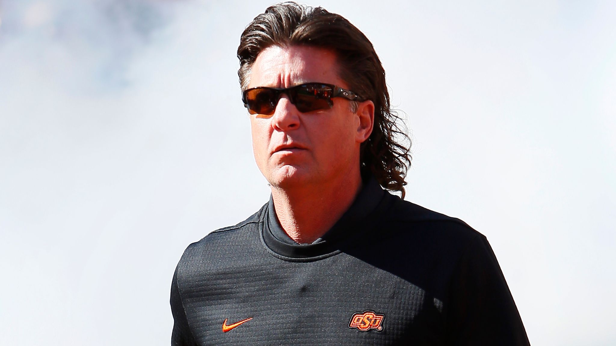 Mike Gundy vows change after being photographed wearing One America News  Network t-shirt | NFL News | Sky Sports