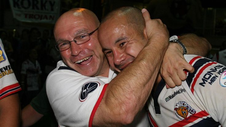 Rugby League - Engage Super League - Wakefield v Castleford
Wakefield coach John Kear (left) celebrates with captain Monty Betham after the Engage Super League match against Castleford at Belle Vue, Wakefield.
