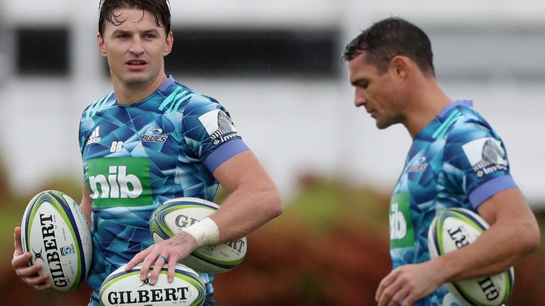 LIVE: Highlanders vs Hurricanes