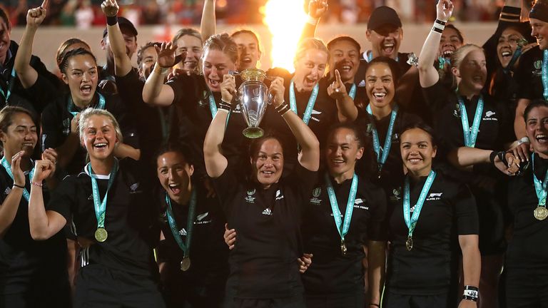 New Zealand winning the 2017  Women's Rugby World Cup 