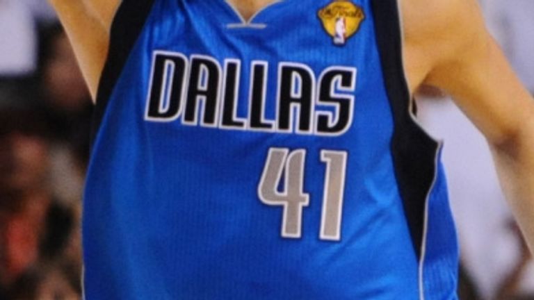 Dirk Nowitzki&#39;s iconic No 41 Dallas Mavericks jersey