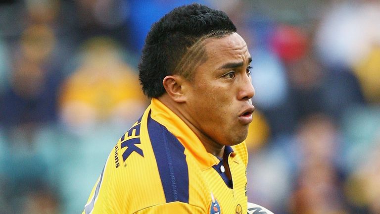 SYDNEY, AUSTRALIA - JUNE 11: Fuifui Moimoi of the Eels in action during the round 14 NRL match between the Parramatta Eels and the Melbourne Storm played at Parramatta Stadium on June 11, 2006 in Sydney, Australia. (Photo by Mark Nolan/Getty Images)