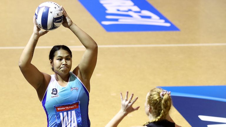 Peta Toeava looking to feed the circle for the Northern Mystics