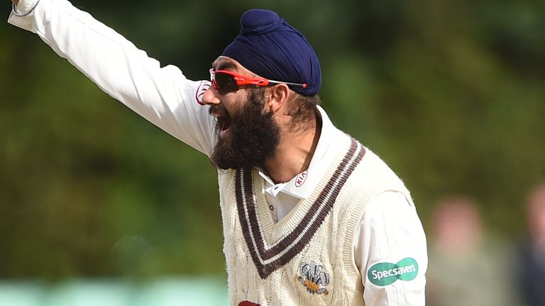 WORCESTER, ENGLAND - SEPTEMBER 12: Amar Virdi of Surrey appeals during day three of the Specsavers County Championship Division One match between Worcestershire and Surrey at New Road on September 12, 2018 in Worcester, England. (Photo by Nathan Stirk/Getty Images)