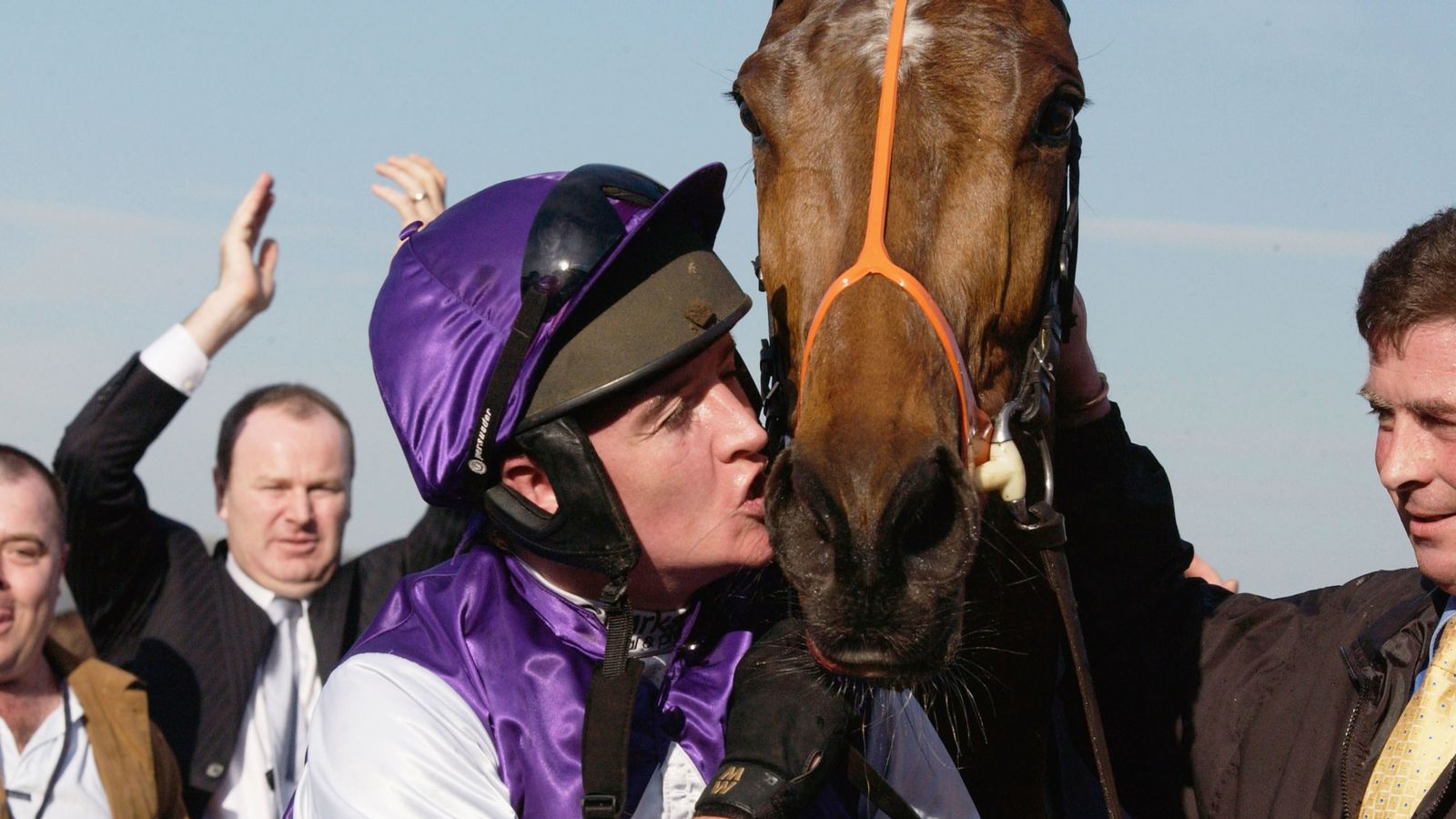 Tom Taaffe plays tribute to Barry Geraghty | Racing News | Sky Sports