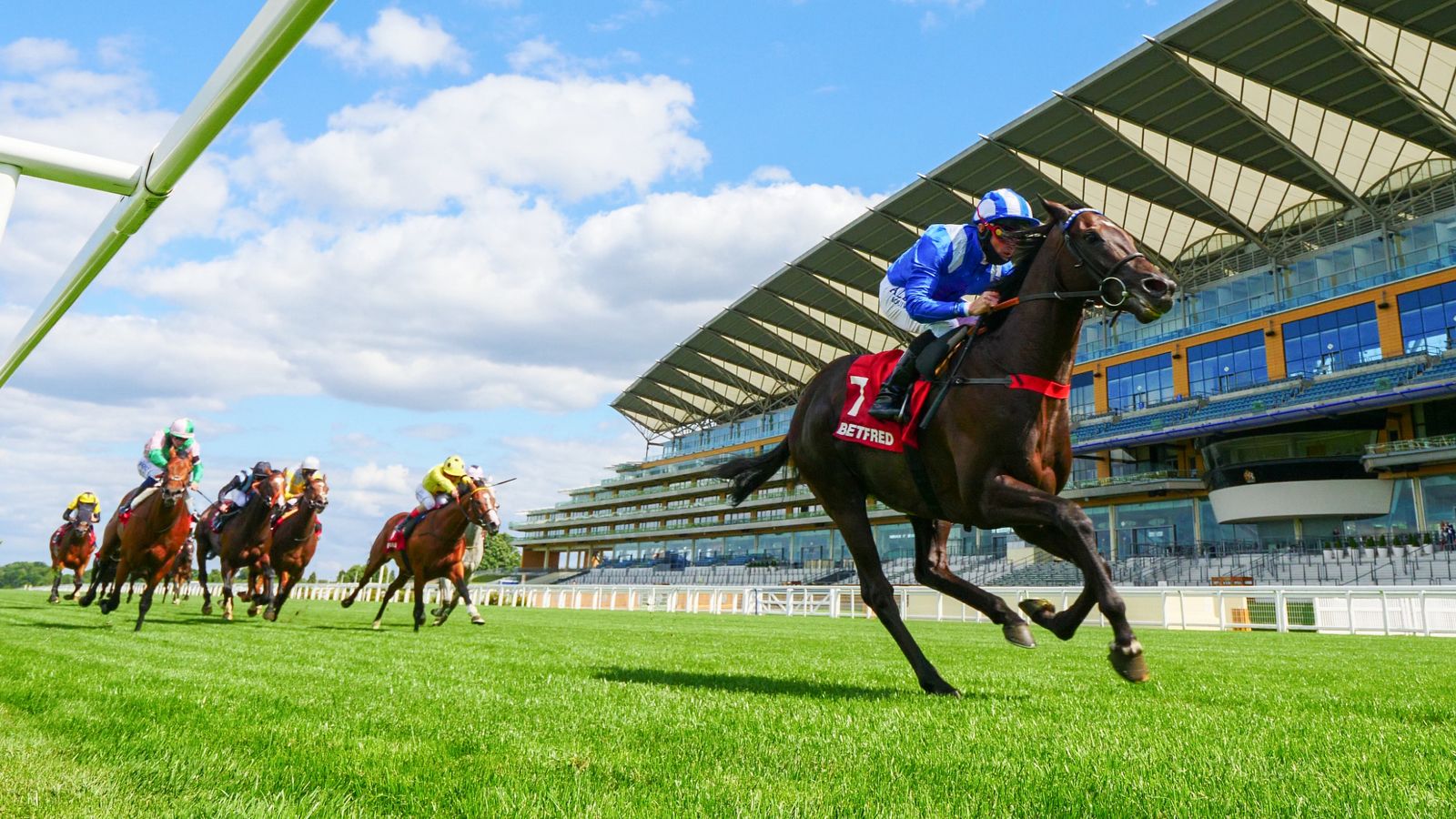 Sky Sports Racing extends Ascot rights until 2024 Racing News Sky