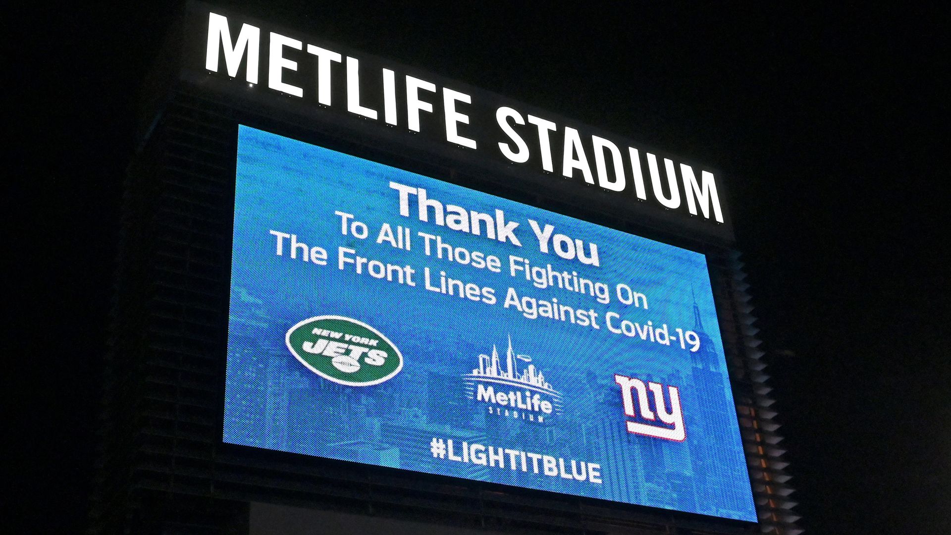 Giants, Jets to play without fans at MetLife Stadium