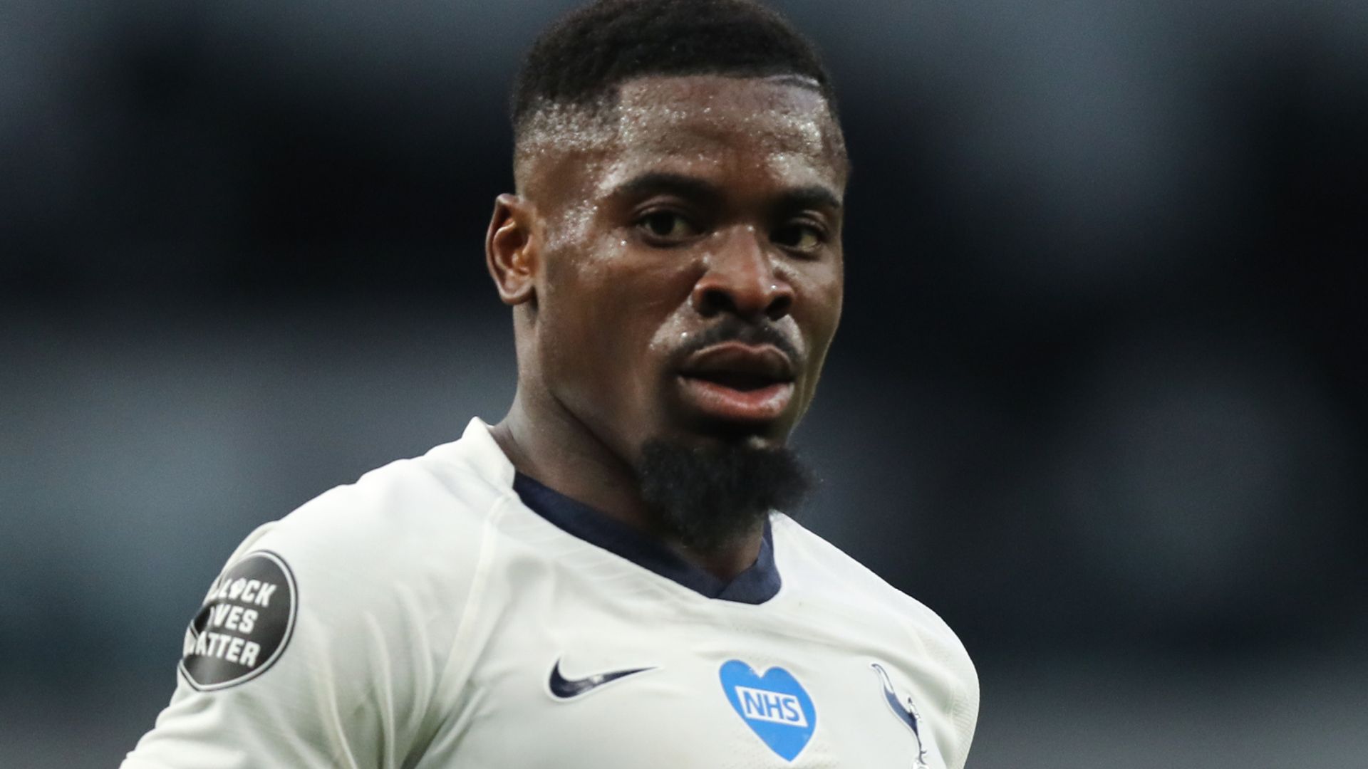 AC Milan interested in Tottenham's Aurier