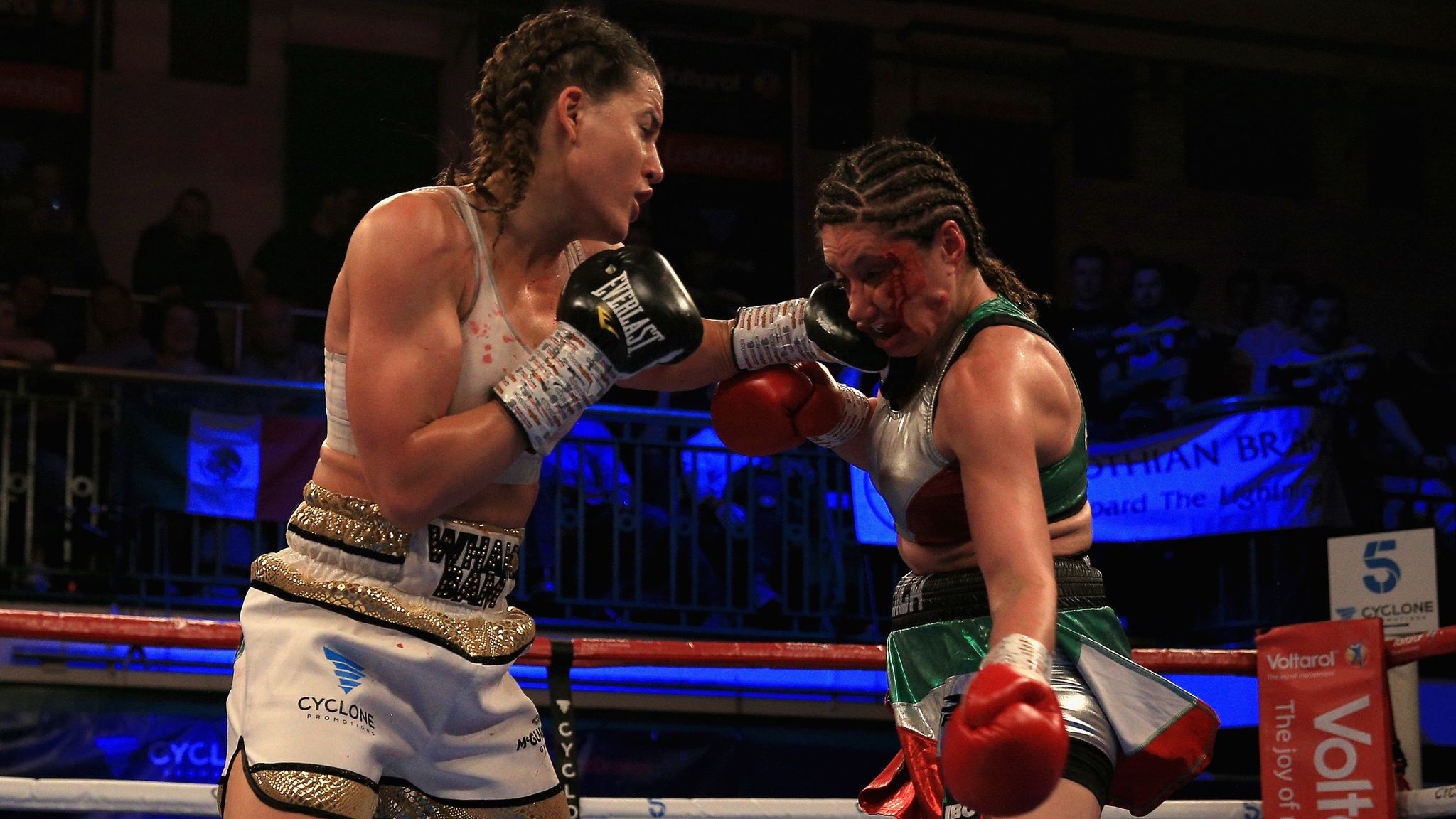 Chantelle Cameron signs multi-fight Matchroom Boxing deal | Boxing News