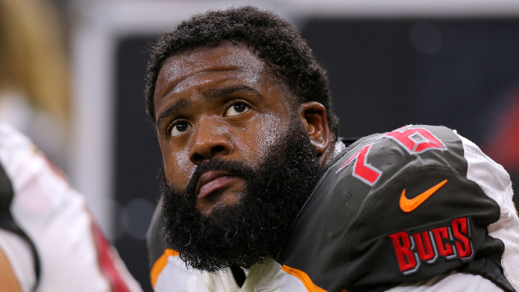 Tampa Bay Buccaneers OL Donovan Smith questions risk of playing amid  pandemic, NFL News