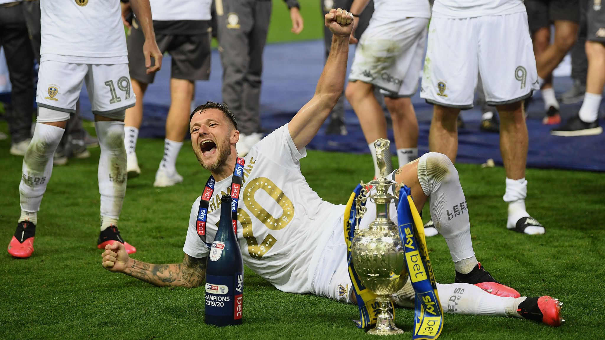 Leeds United Lift The Sky Bet Championship Trophy | Football News | Sky ...