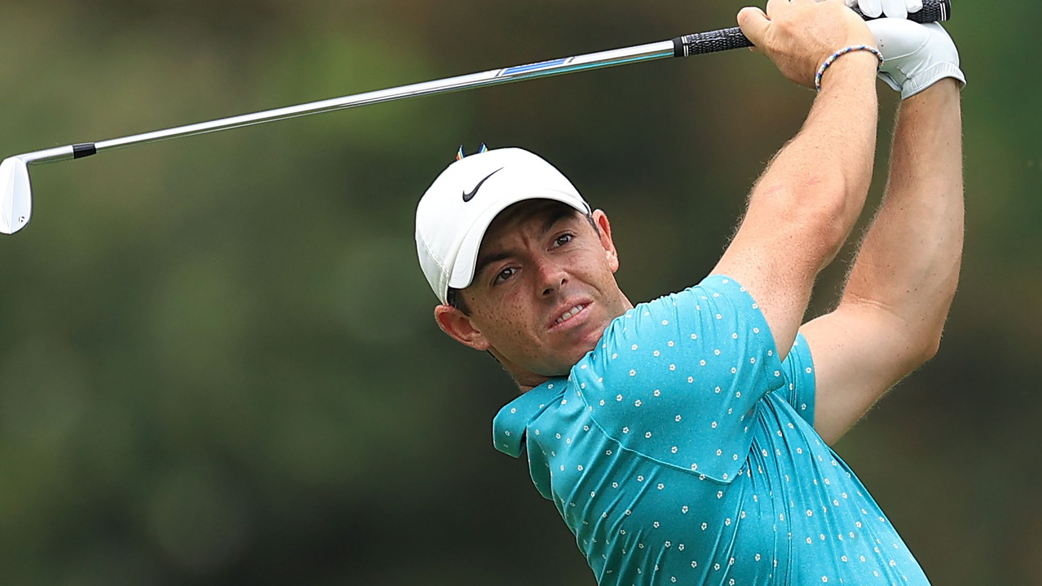 WGC: Brooks Koepka fires 62 to lead, but forlorn Rory McIlroy is 11 ...