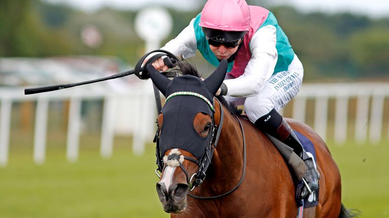Portrush ridden by jockey Robert Havlin wins the Download The At The Races App Maiden Stakes at Great Yarmouth 