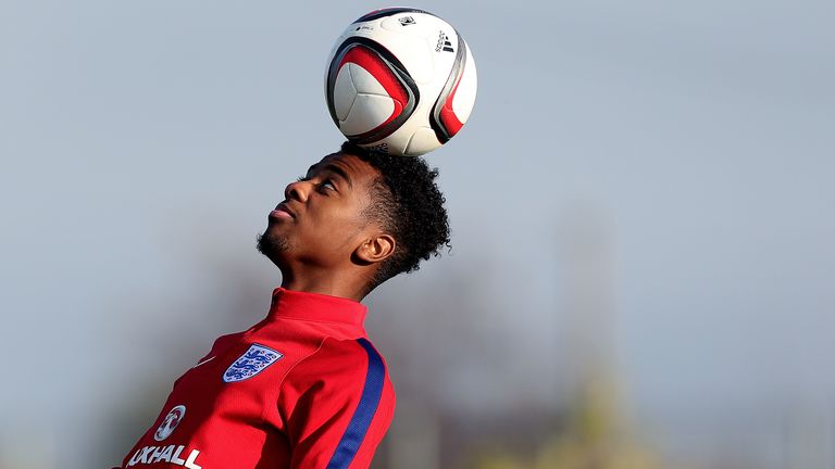 BUFTEA, ROMANIA - OCTOBER 29: Angel Gomes of England heads the ball during the U17 England Training Session at Football Centre FRF on October 29, 2016 in Buftea, Romania. (Photo by Ronny Hartmann/Getty Images)   *** Local caption *** Angel Gomes