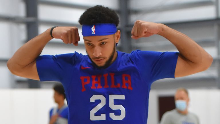 Ben Simmons flexes during the Philadelphia 76ers&#39; first team workout inside the Orlando bubble