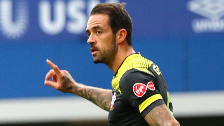 LIVERPOOL, ENGLAND - JULY 09: Danny Ings of Southampton FC celebrates scoring his teams first goal during the Premier League match between Everton FC and Southampton FC at Goodison Park on July 09, 2020 in Liverpool, England. 