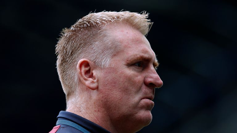 Dean Smith, Manager of Aston Villa looks on prior to the Premier League match between Everton FC and Aston Villa at Goodison Park on July 16, 2020 in Liverpool, England. Football Stadiums around Europe remain empty due to the Coronavirus Pandemic as Government social distancing laws prohibit fans inside venues resulting in all fixtures being played behind closed doors
