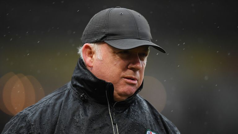 London Irish Director of Rugby Declan Kidney is delighted to have secured Simmons' signature