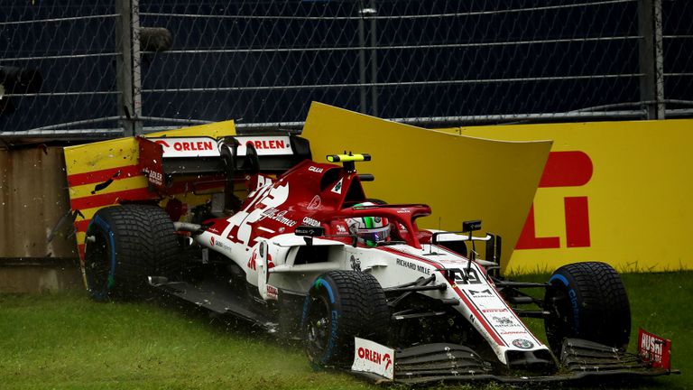 Antonio Giovinazzi crashes during qualifying of the Stryian GP