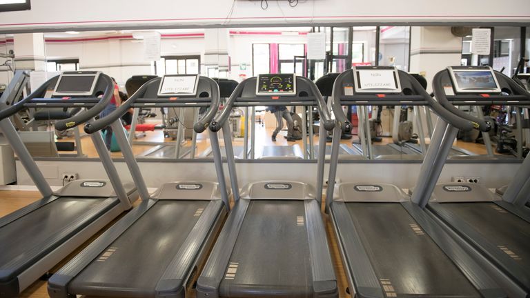 General  view of treadmills inside a gym