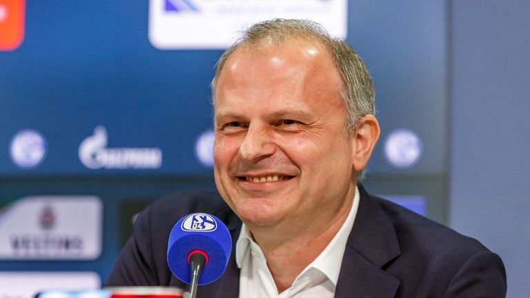 Schalke sporting director Jochen Schneider expressed his delight at the news