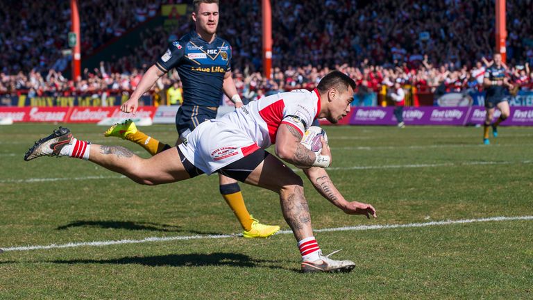 Picture by Allan McKenzie/SWpix.com - 25/03/2016 - Rugby League - First Utility Super League - Hull KR v Hull FC - KC Lightstream Stadium, Hull, England.- Hull KR's Ken Sio scores a try against Hull FC.