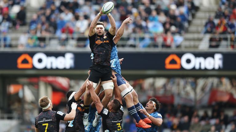 Lachlan Boshier of the Chiefs competes at the lineout during the round 7 Super Rugby Aotearoa match between the Blues and the Chiefs at Eden Park on July 26, 2020 in Auckland, New Zealand.