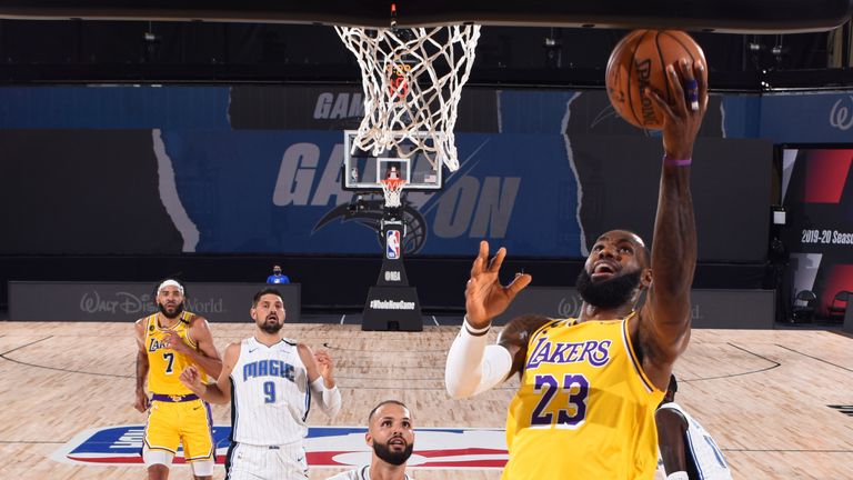 Lebron James And Kyle Kuzma Excel In Lakers Scrimmage Win Over Magic Nba News Sky Sports