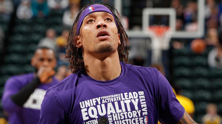 Michael Beasley warms up during his Lakers tenure in 2019