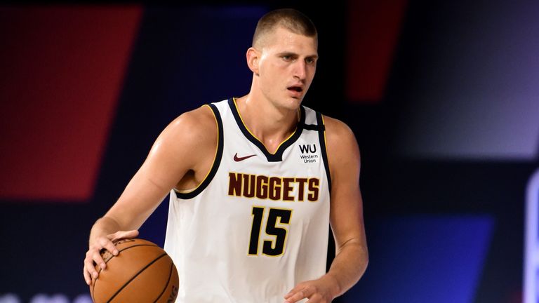 Nikola Jokic plays point guard in the Denver Nuggets&#39; opening scrimmage game