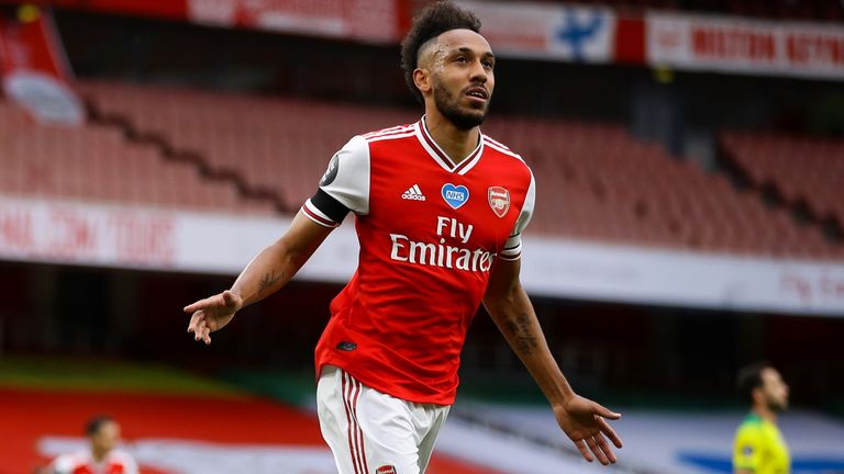 Aubameyang slotted his second and Arsenal&#39;s third