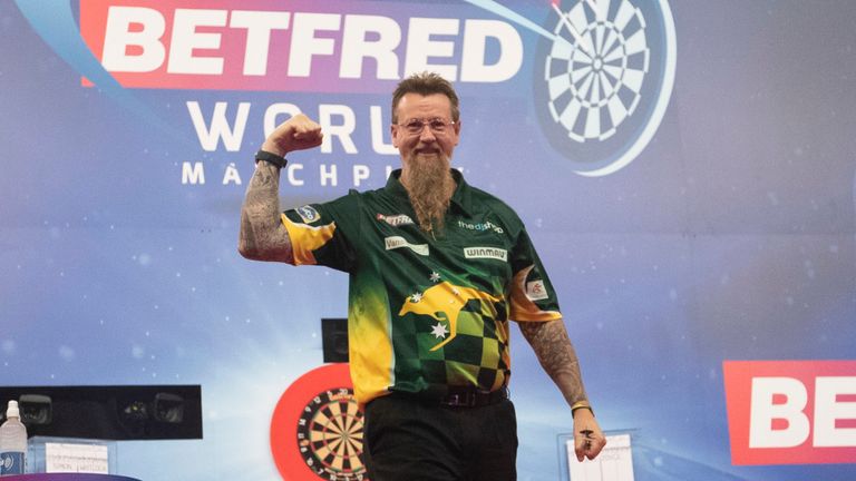 Simon Whitlock at the World Matchplay