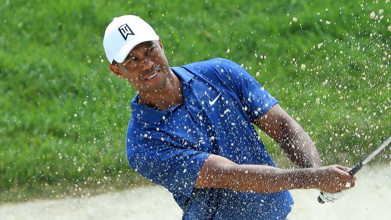 The Memorial Tony Finau Shares Lead Tiger Woods Makes Cut On The Number Bryson Dechambeau Implodes Golf News Sky Sports