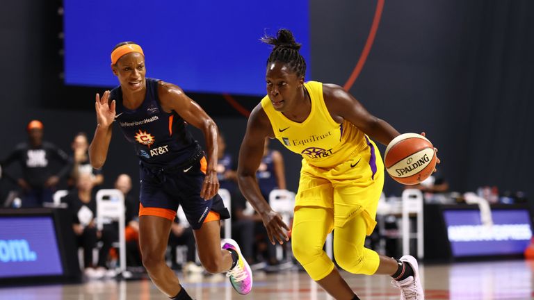 Chelsea Gray #12 of the Los Angeles Sparks drives to the basket against the Connecticut Sun on July 30, 2020 at Feld Entertainment Center in Palmetto, Florida. 