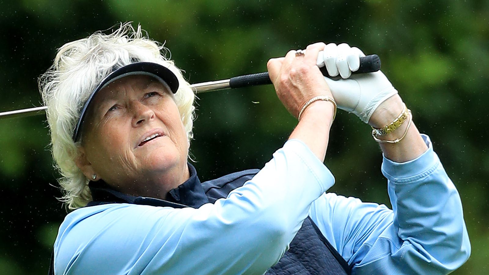 Dame Laura Davies hits opening tee shot in 40th Women's Open start ...