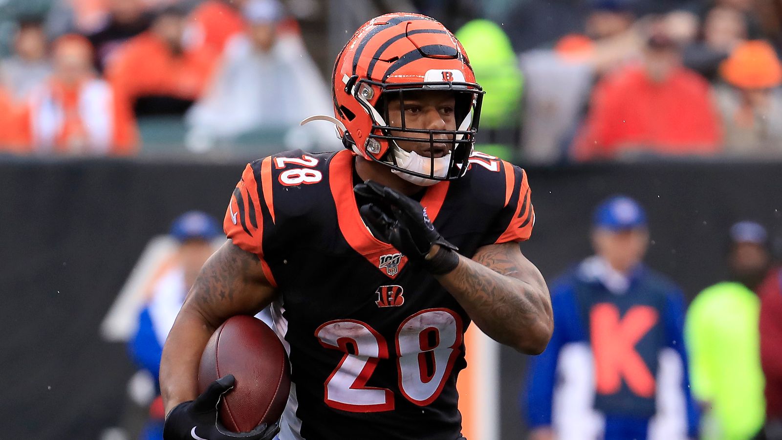 Replying to @uc_highlights Cincinnati Bengals 70 points? Joe Mixon fou